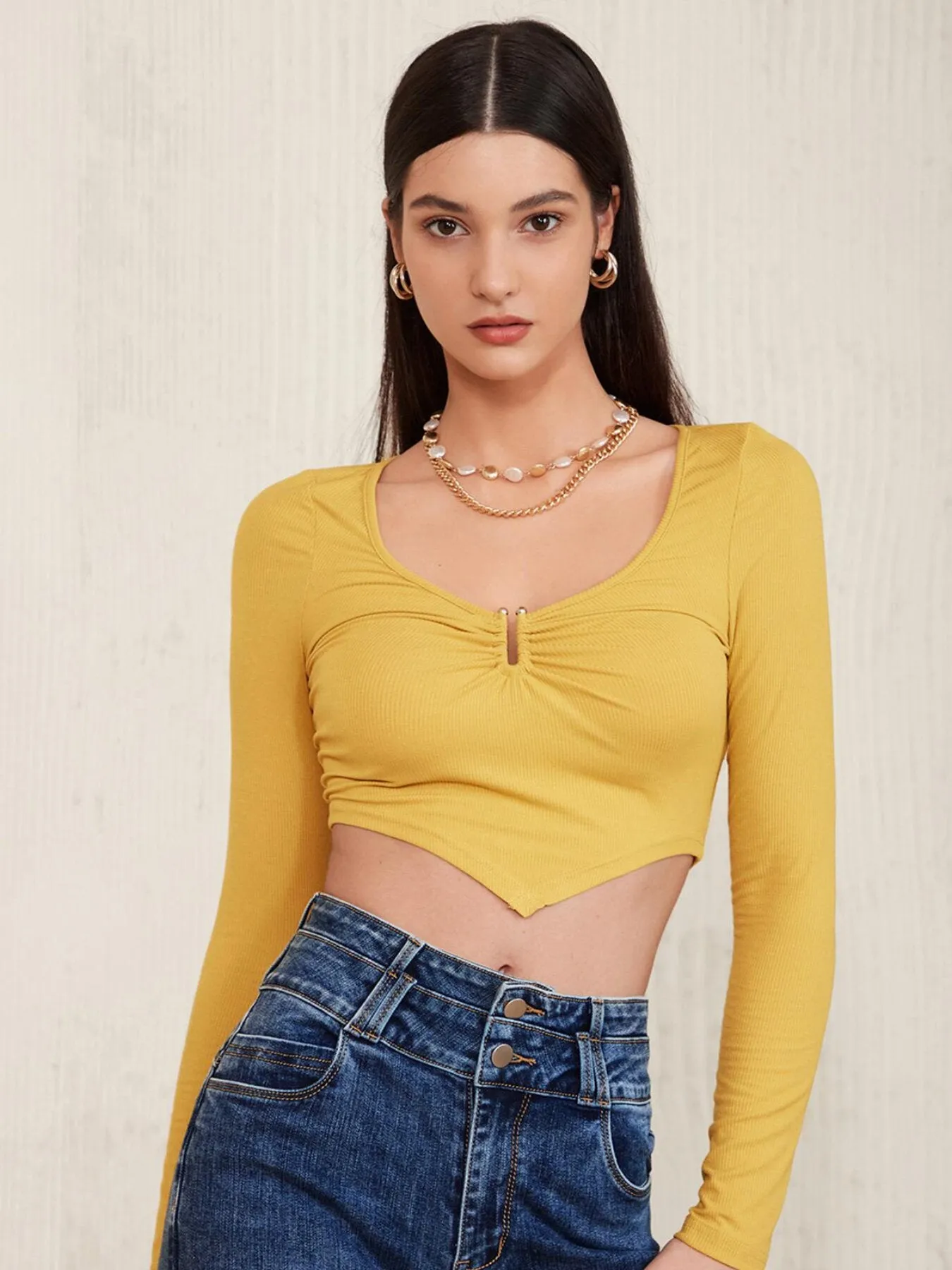 Elegant Ruched Long Sleeve Crop Top