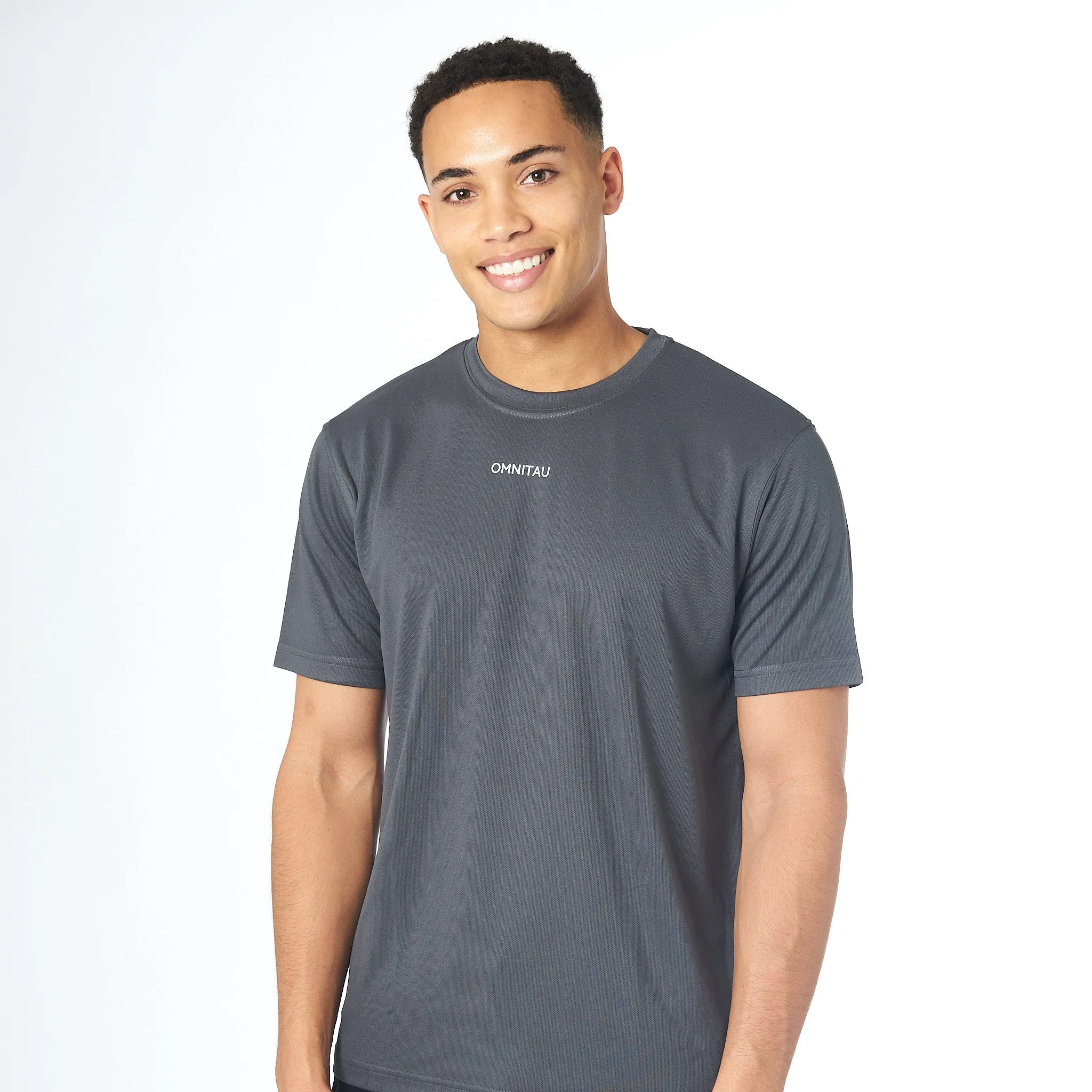 Omnitau Men's Strive Recycled Technical T-Shirt - Charcoal Grey