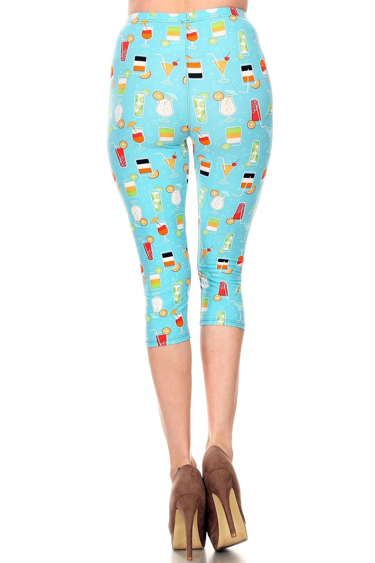 Women's Plus Colorful Cocktail Beverage Printed Cropped Capri Leggings